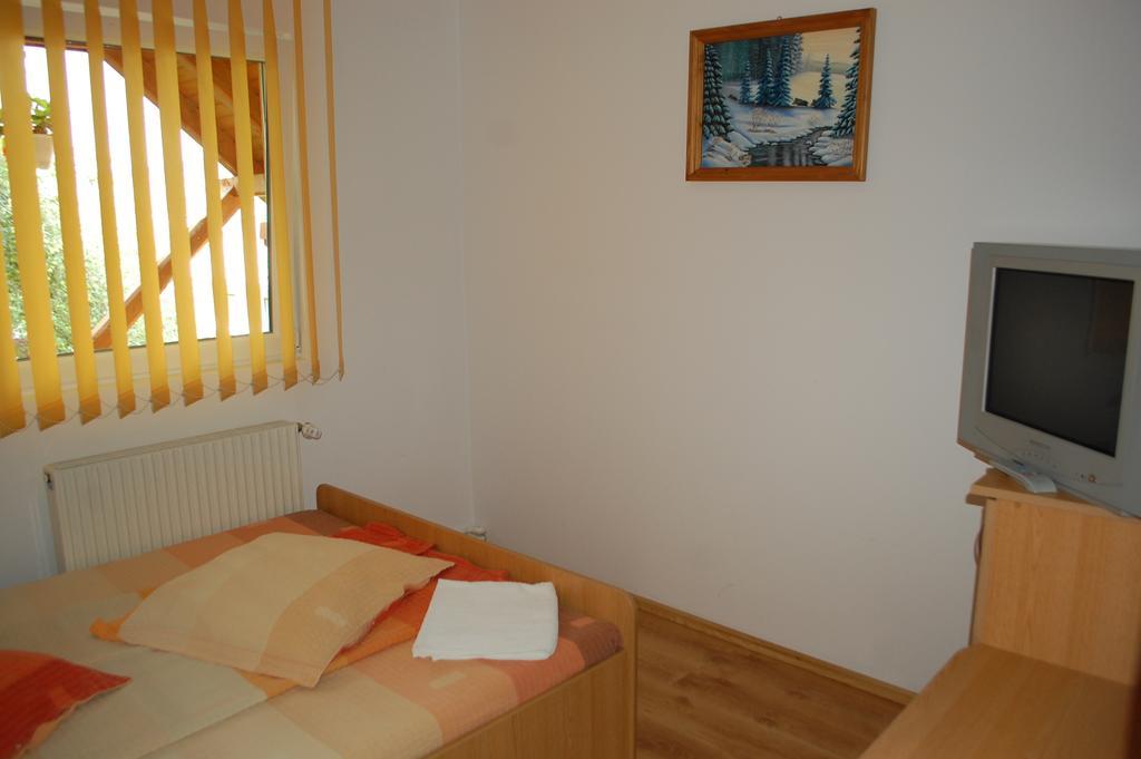 Villa Casa Kiss Sovata Habitación foto