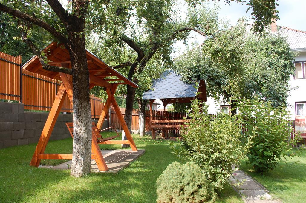 Villa Casa Kiss Sovata Exterior foto
